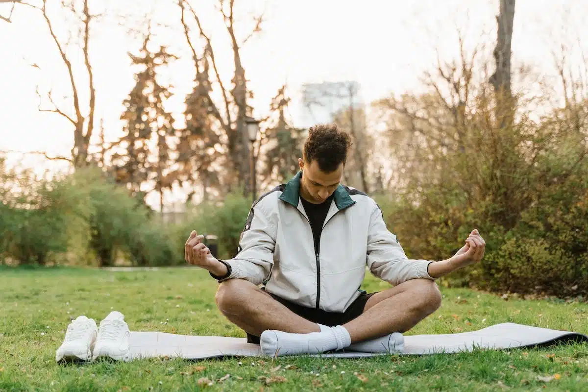 seniors méditation