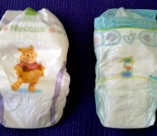 Comment bien choisir sa couche Pampers ou Huggies ?