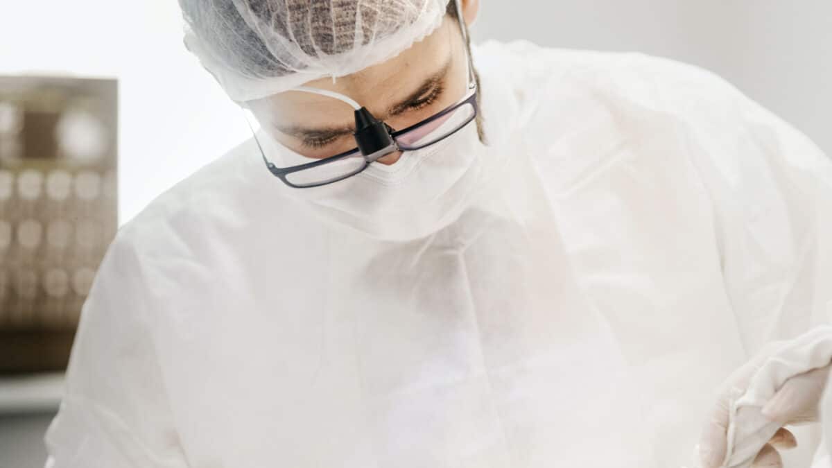 Tout savoir sur l'anesthésie générale pour la pose d'implants dentaires